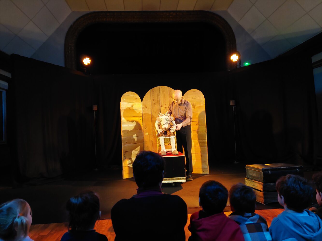 Les maternelles au spectacle